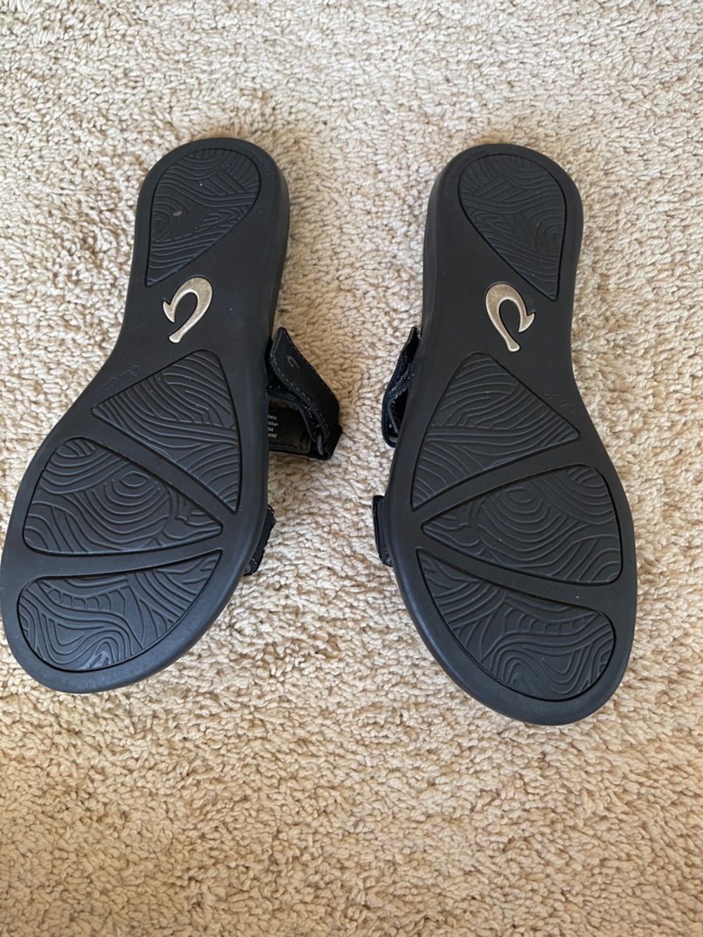 OluKai Black Adjustable Double-Strap Slide Sandals - Picture 2 of 3